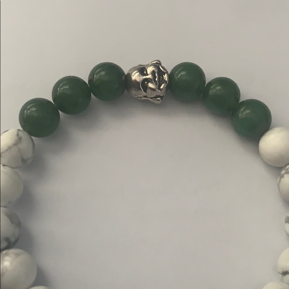 Gemstone Howlite &Jade Lava Rock Diffuser Bracelet - Picture 2 of 3